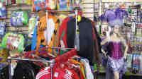 costumes6 Ware